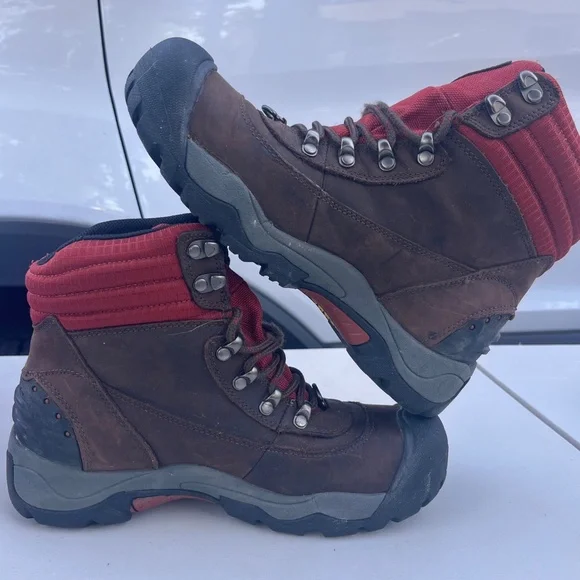 KEEN Revel II Waterproof Boots - Women's - Size 8.5 - Picture 7 of 10